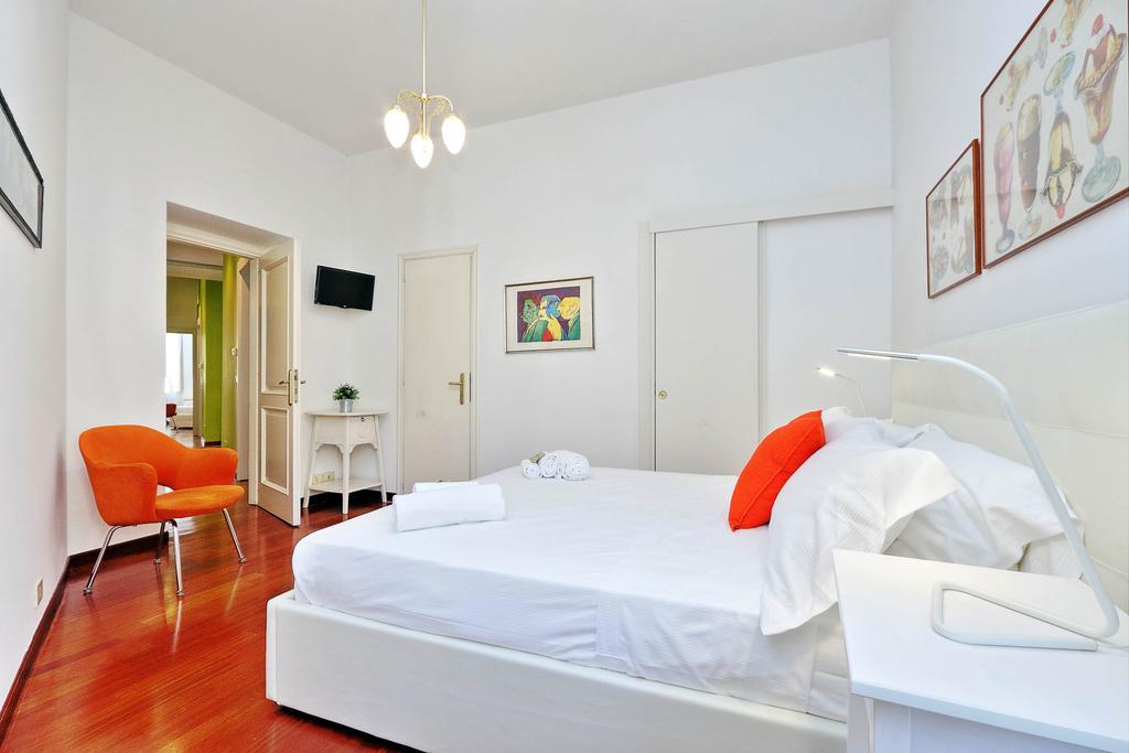 Monti Colors Apartment Рим Екстериор снимка