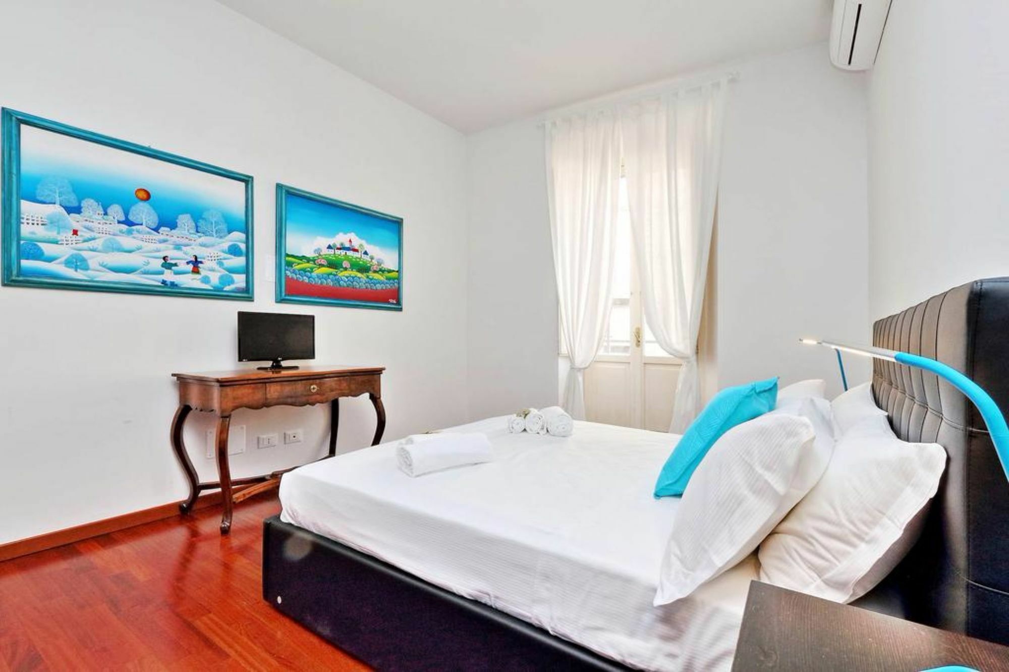 Monti Colors Apartment Рим Екстериор снимка