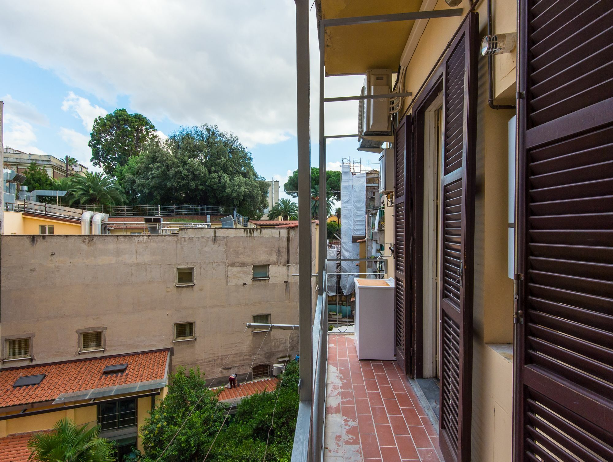 Monti Colors Apartment Рим Екстериор снимка