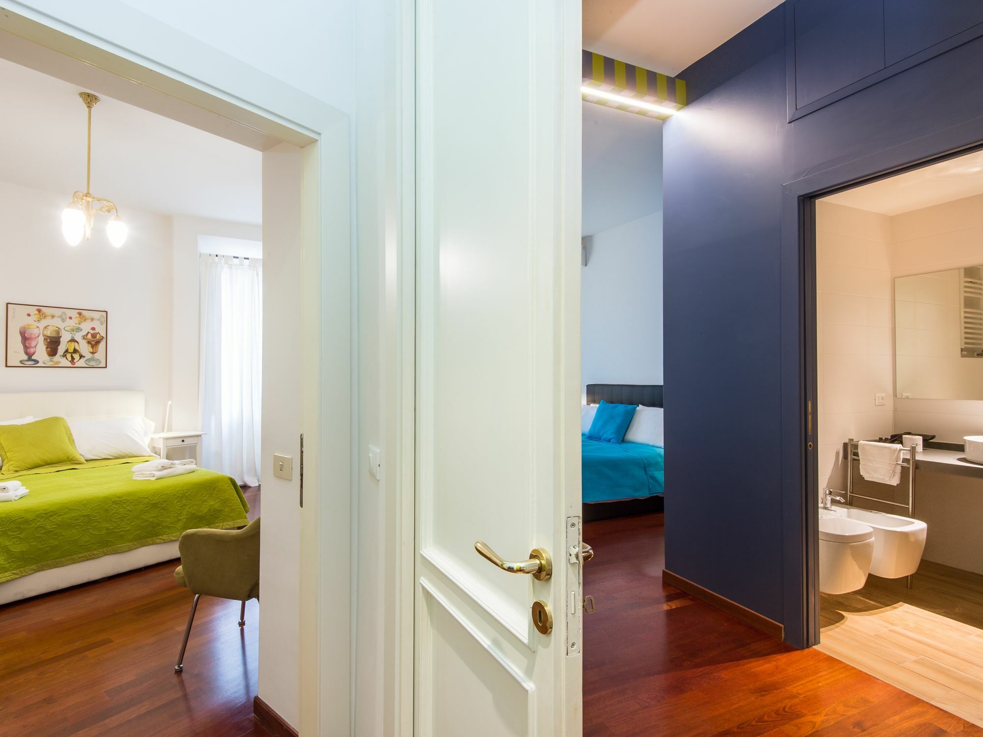 Monti Colors Apartment Рим Екстериор снимка